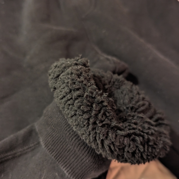 5/$20👶 Fleece lined joggers (3-4T) - Picture 4 of 4